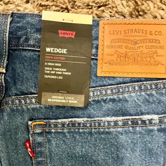 Levi's Wedgie Button Fly Straight-Leg Denim Jeans in Blue Size 27 - Picture 5 of 5